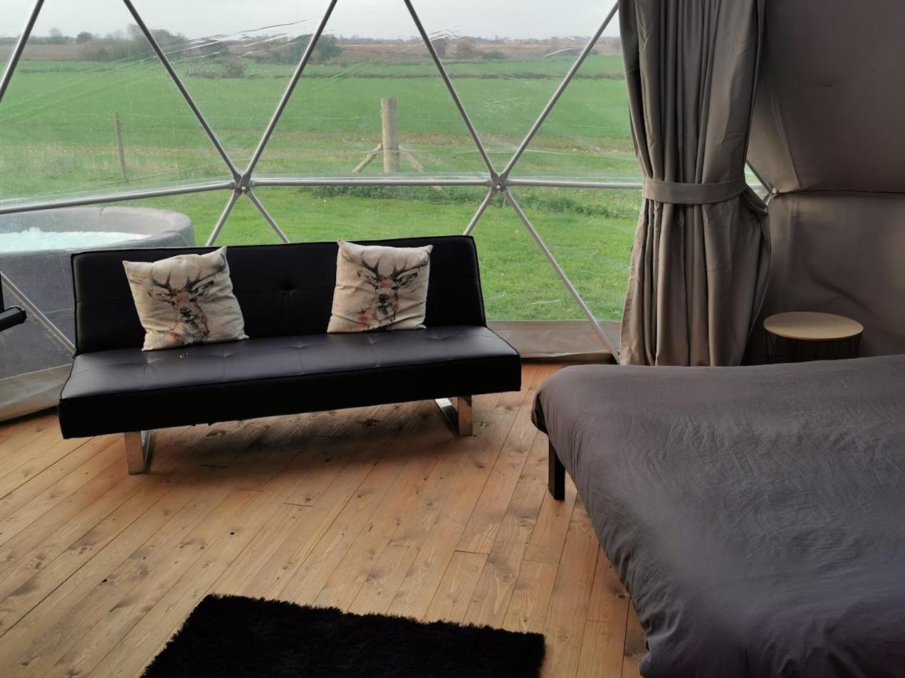 Lincoln Star Dome, Hot Tub, Bbq Apartment Langworth ภายนอก รูปภาพ